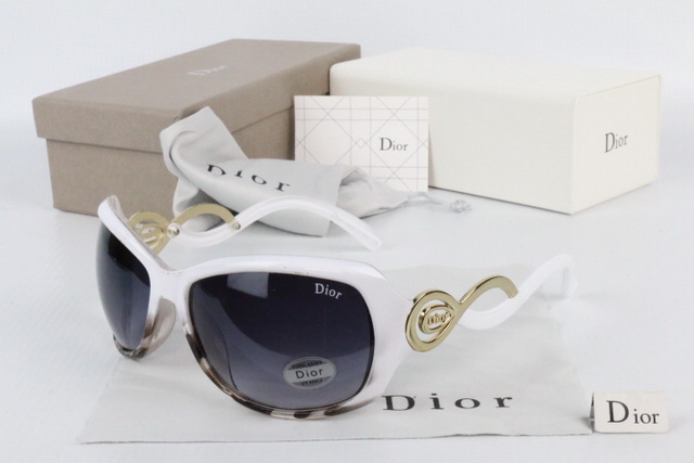 DlOR Boutique Sunglasses 030